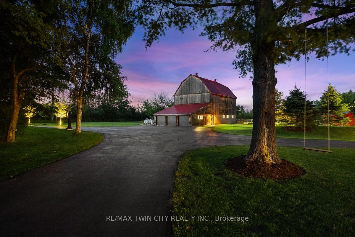 1532 6th Concession Road W • Hamilton, ON photo 48