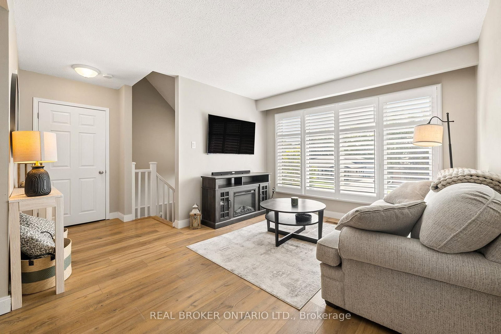 27 Nickolas Crescent • Cambridge, ON photo 10