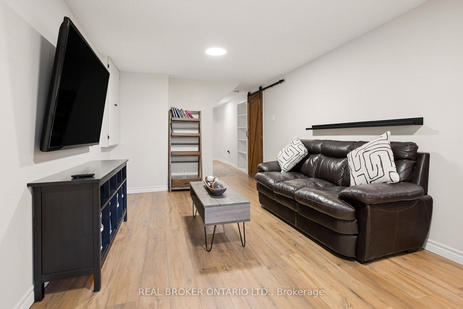 27 Nickolas Crescent • Cambridge, ON photo 27
