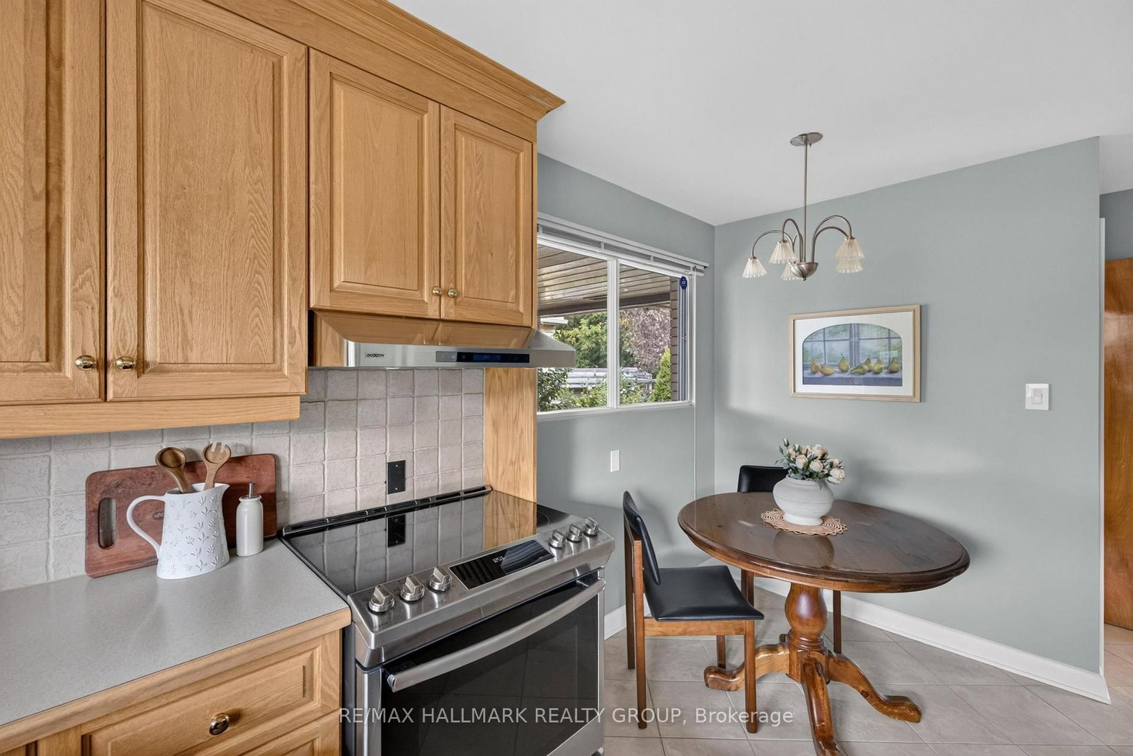 811 Iroquois Road • Ottawa, ON photo 14