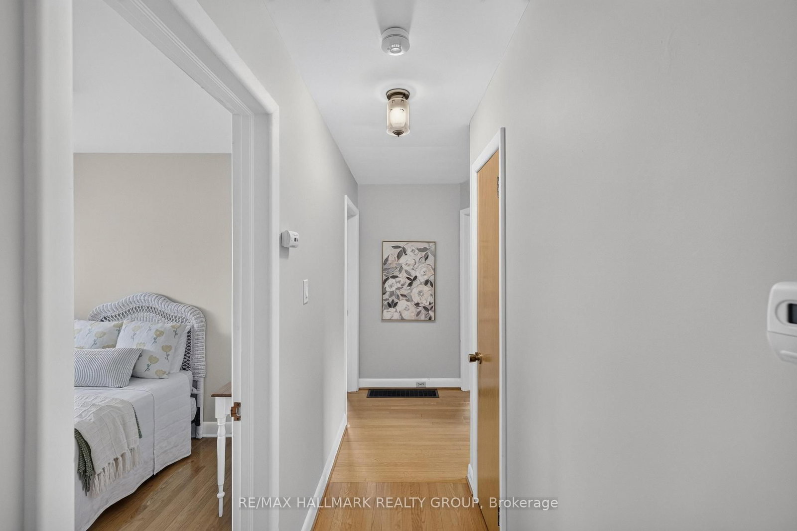 811 Iroquois Road • Ottawa, ON photo 15