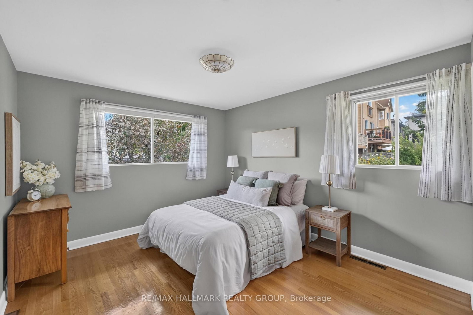 811 Iroquois Road • Ottawa, ON photo 16