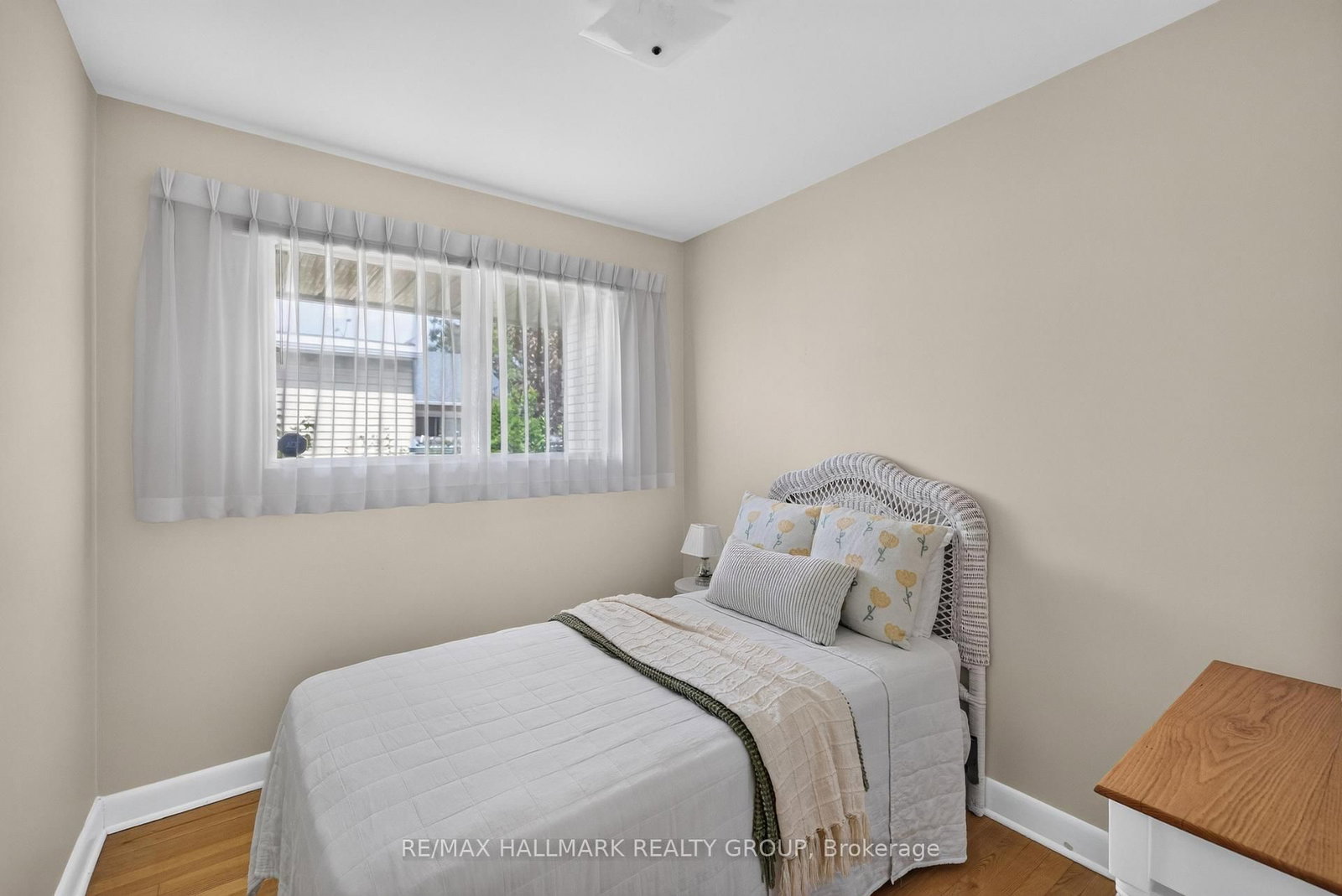 811 Iroquois Road • Ottawa, ON photo 20