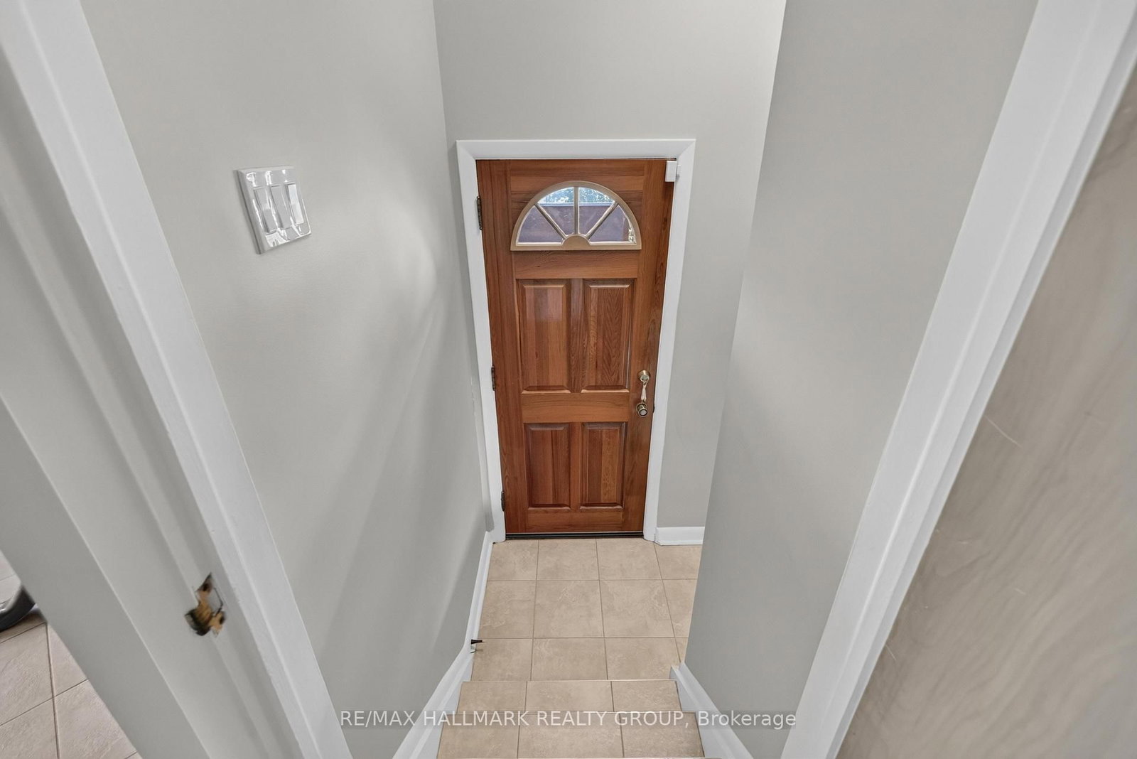 811 Iroquois Road • Ottawa, ON photo 23