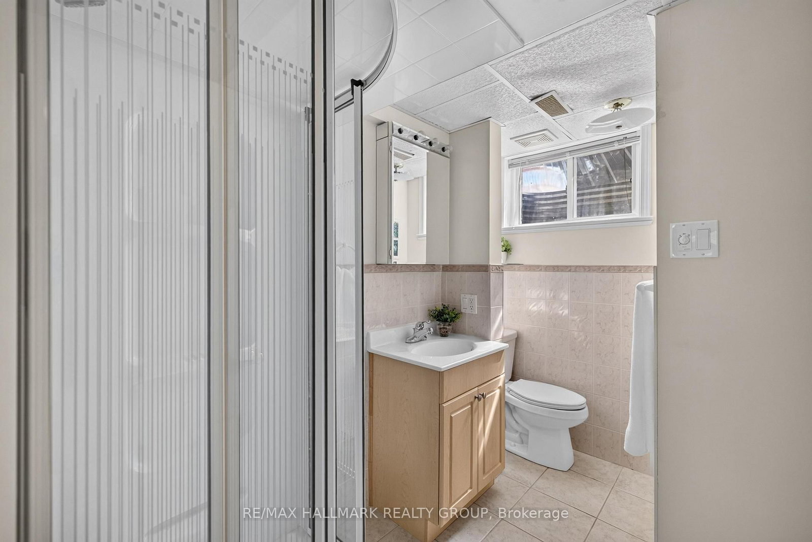 811 Iroquois Road • Ottawa, ON photo 27