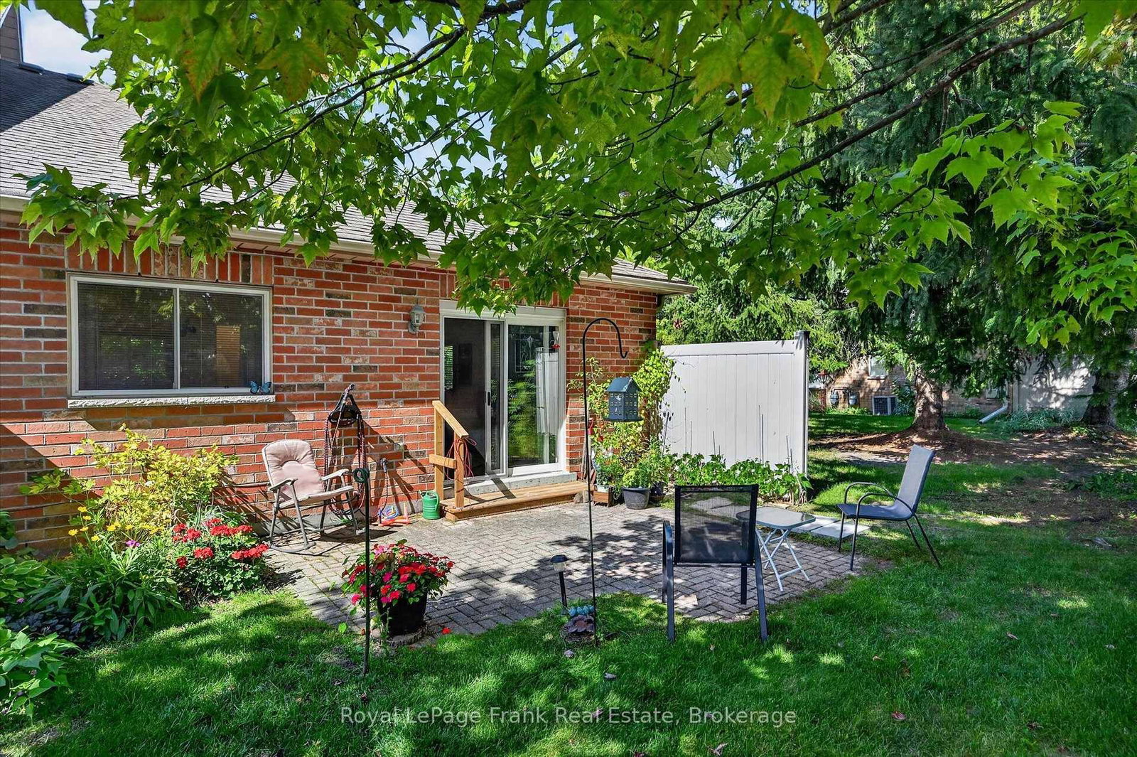 22 Charles Court • #21 • Selwyn, ON photo 15