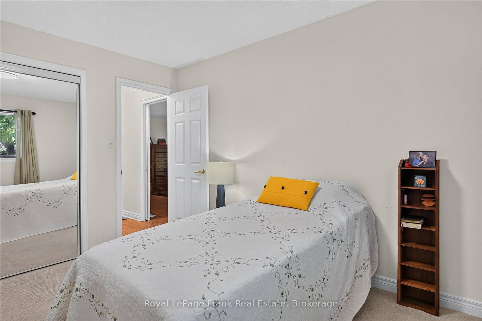 22 Charles Court • #21 • Selwyn, ON photo 23