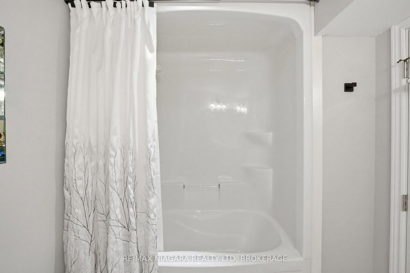 99 Linwell Road • #10 • St. Catharines, ON photo 28