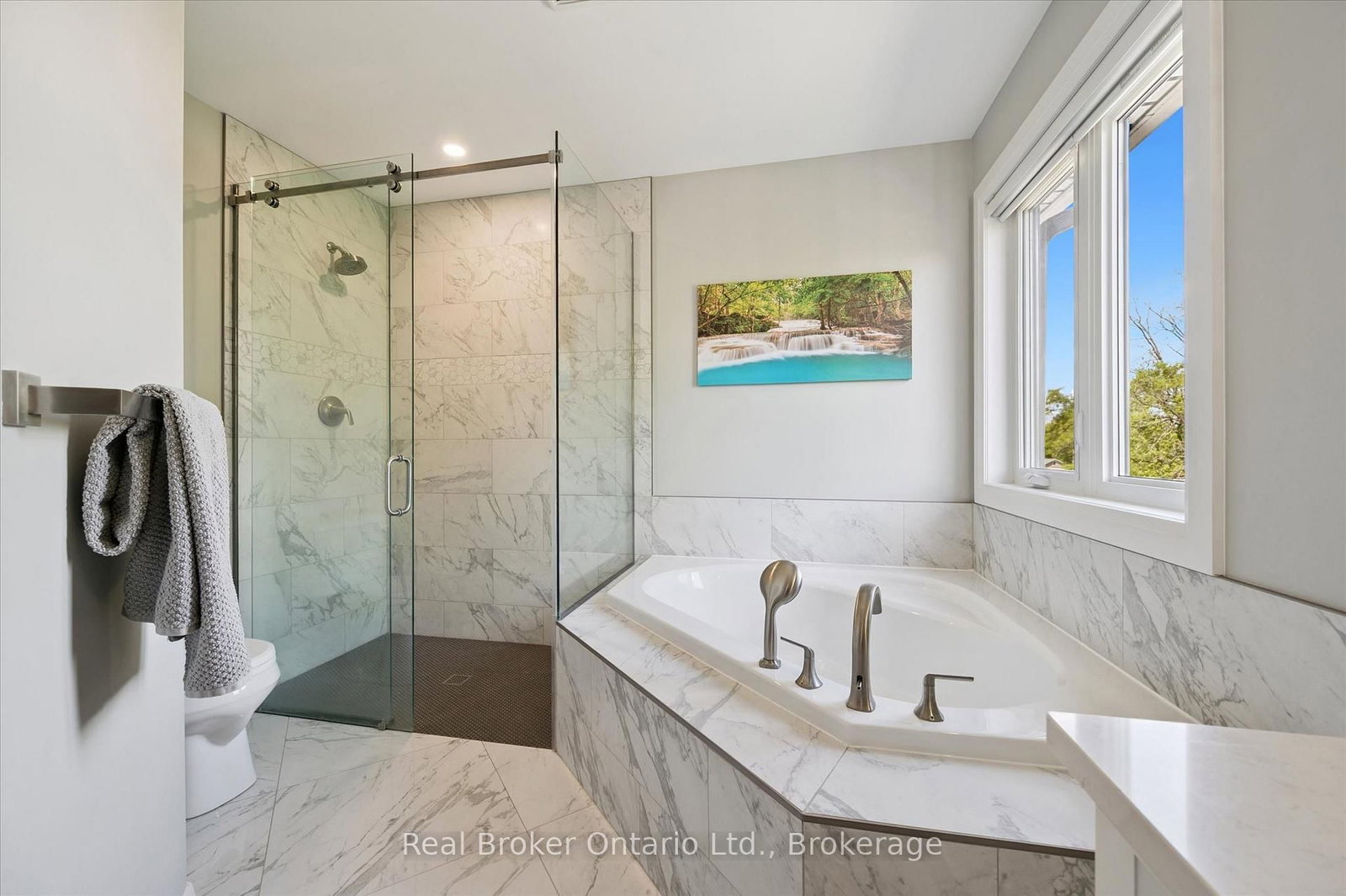 46 Washington Street • Brant, ON photo 23