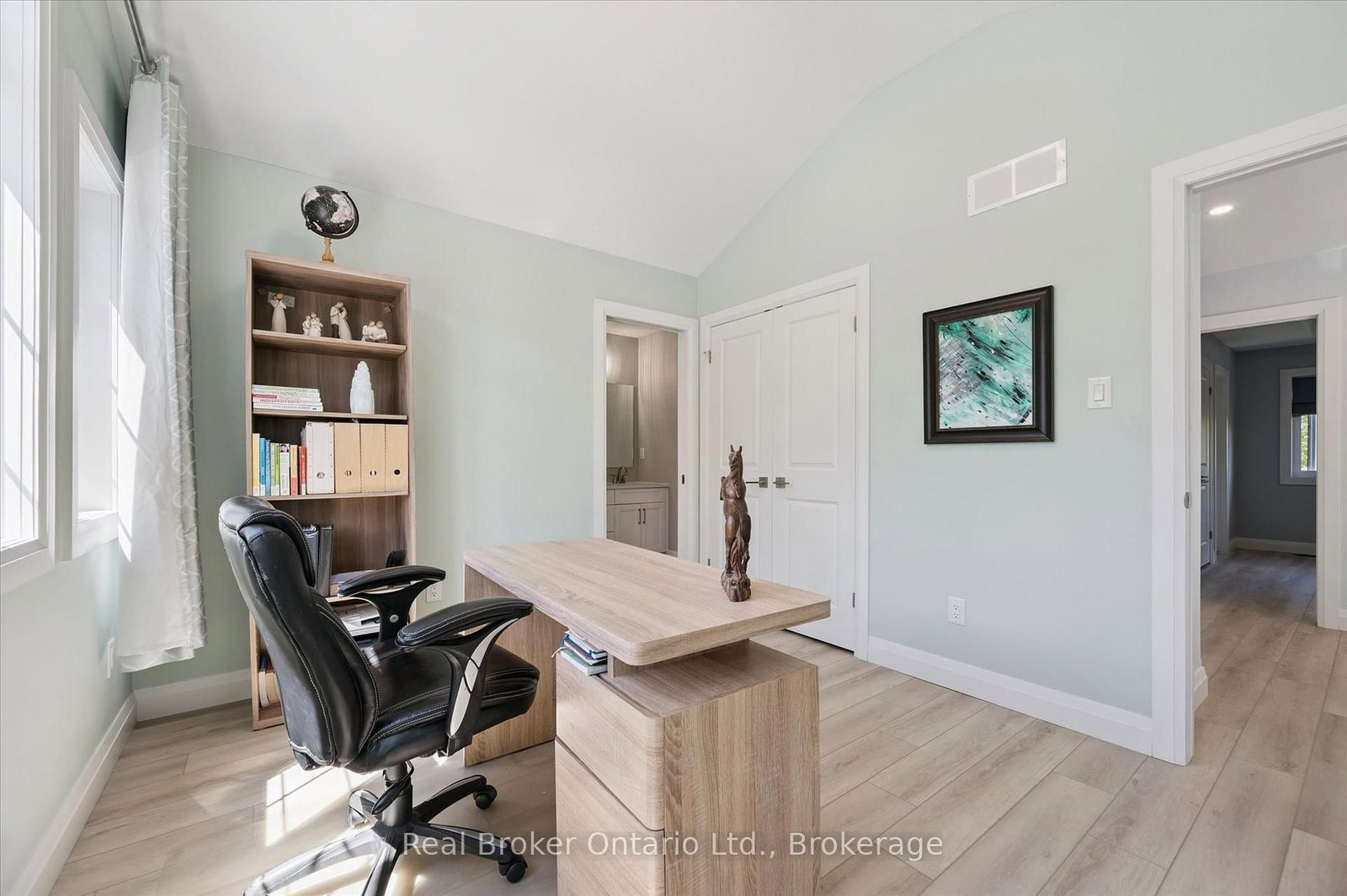 46 Washington Street • Brant, ON photo 25