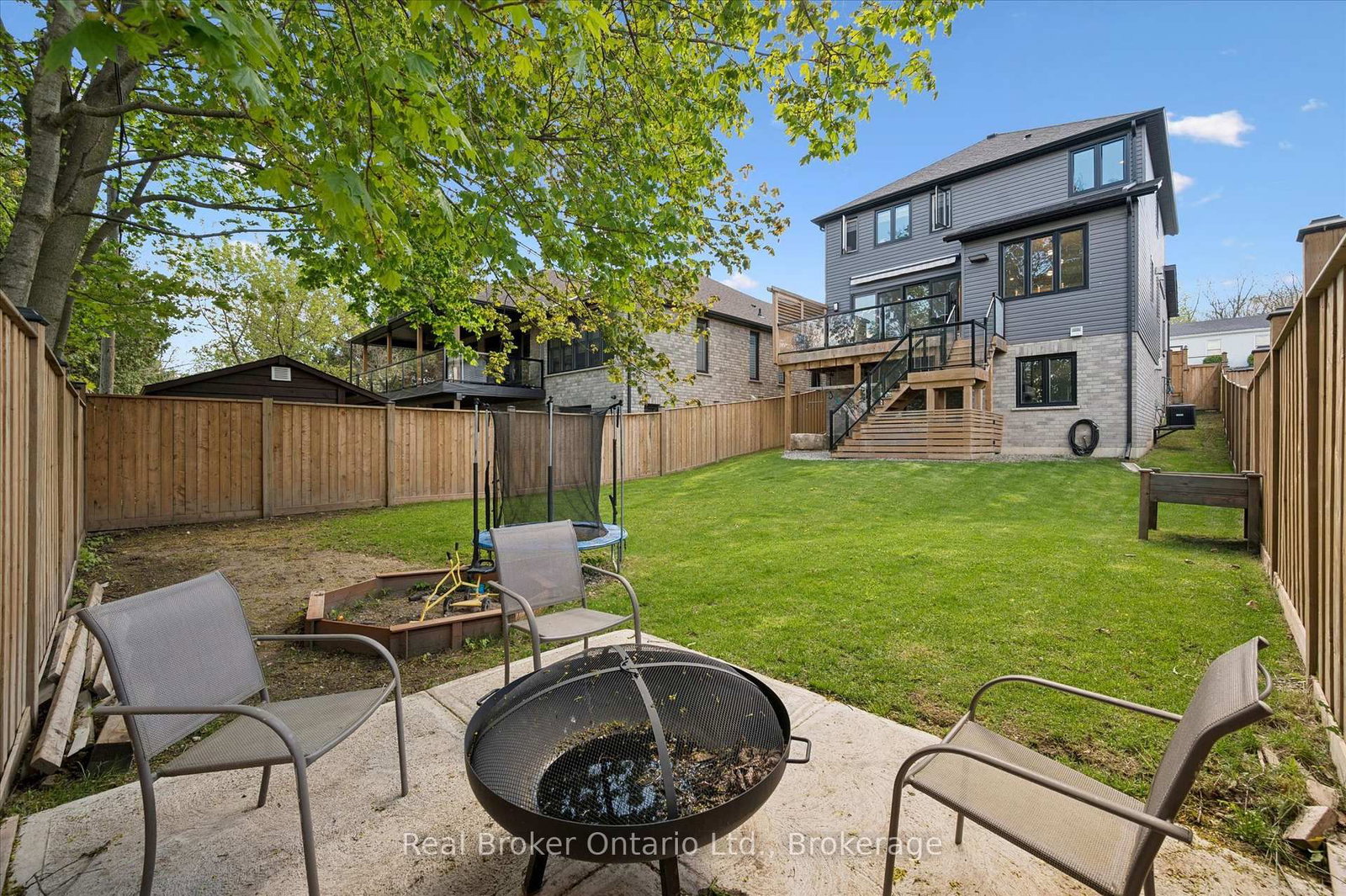 46 Washington Street • Brant, ON photo 39