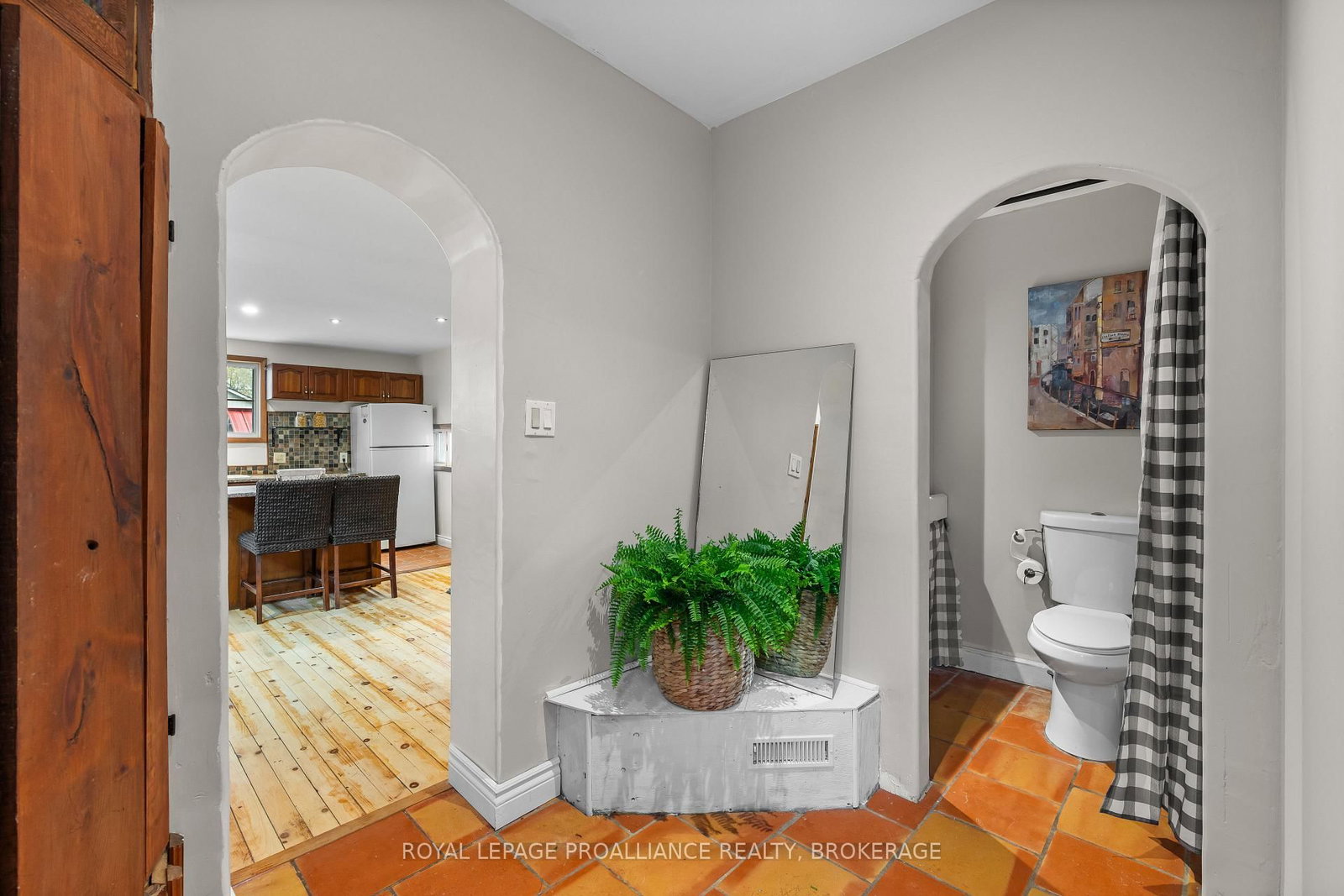 277 Brock Street • Gananoque, ON photo 15