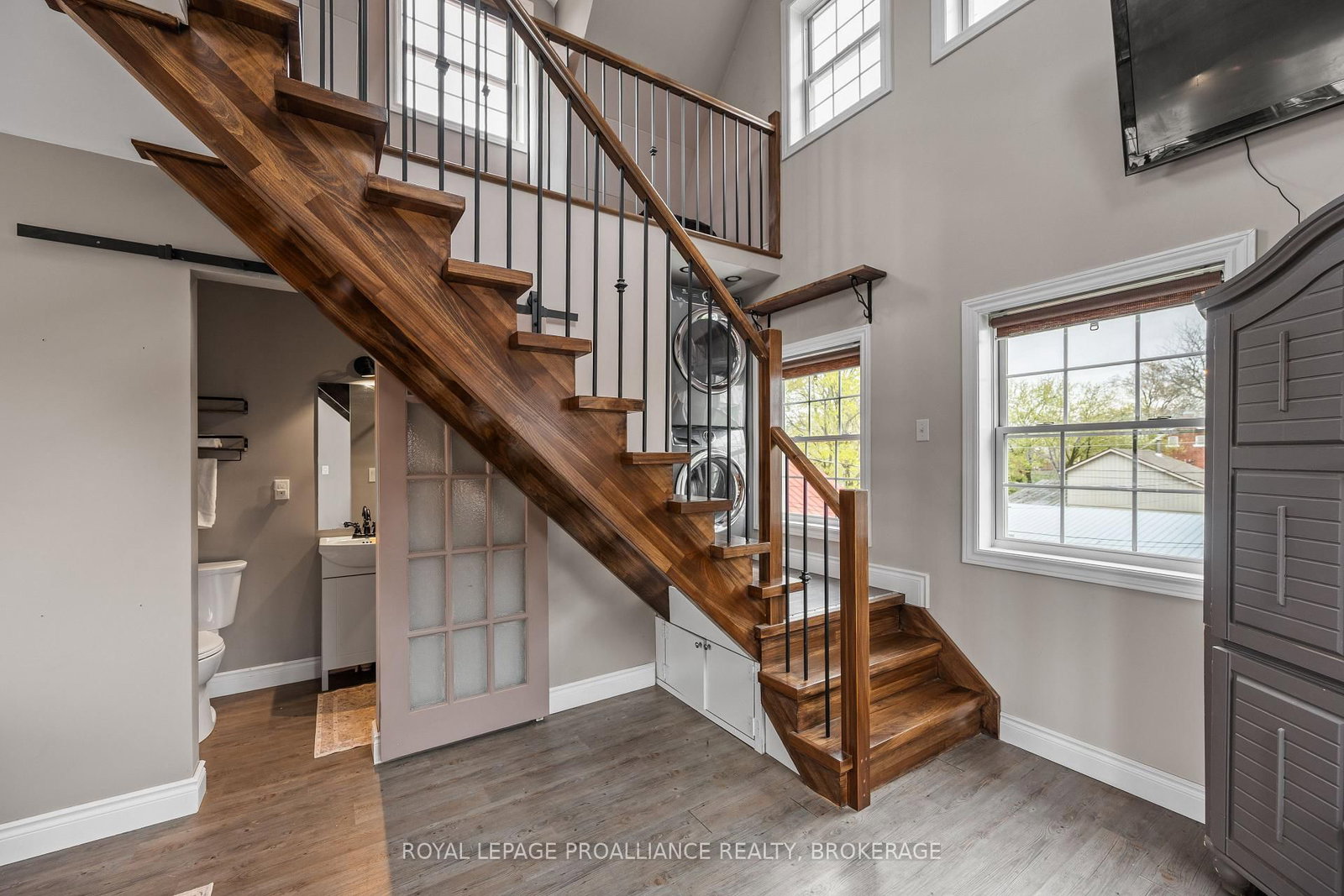 277 Brock Street • Gananoque, ON photo 34