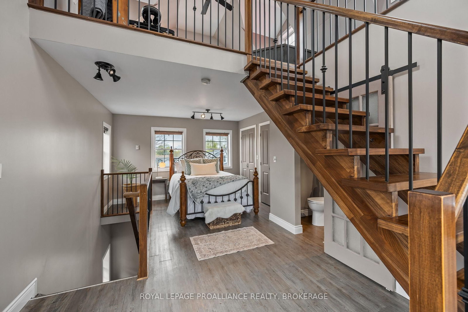 277 Brock Street • Gananoque, ON photo 35