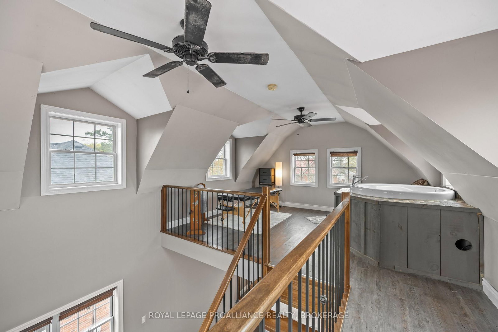 277 Brock Street • Gananoque, ON photo 41