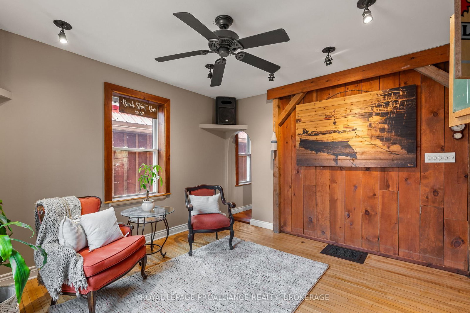 277 Brock Street • Gananoque, ON photo 8