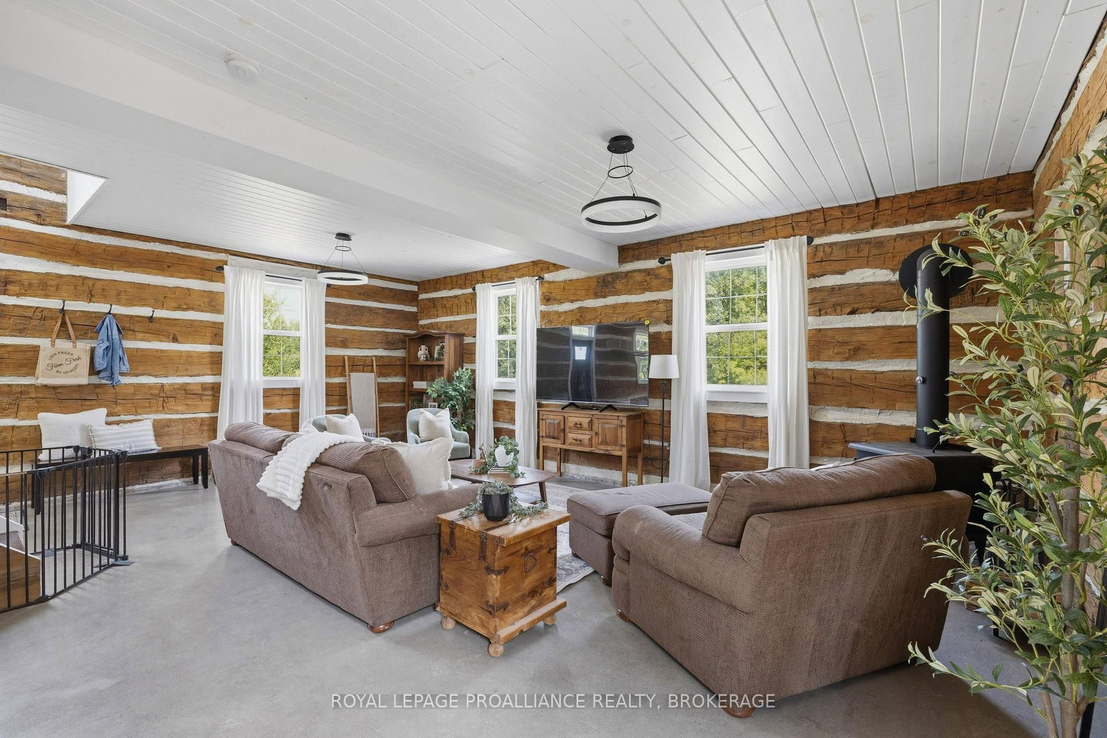 418 Highway 32 • Front of Leeds & Seeleys Bay, ON photo 4