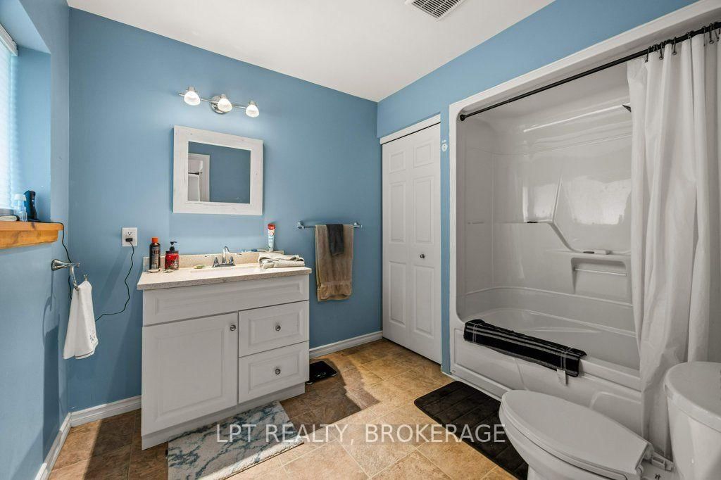 3284 County Road 14 Road • Kaladar, ON photo 19