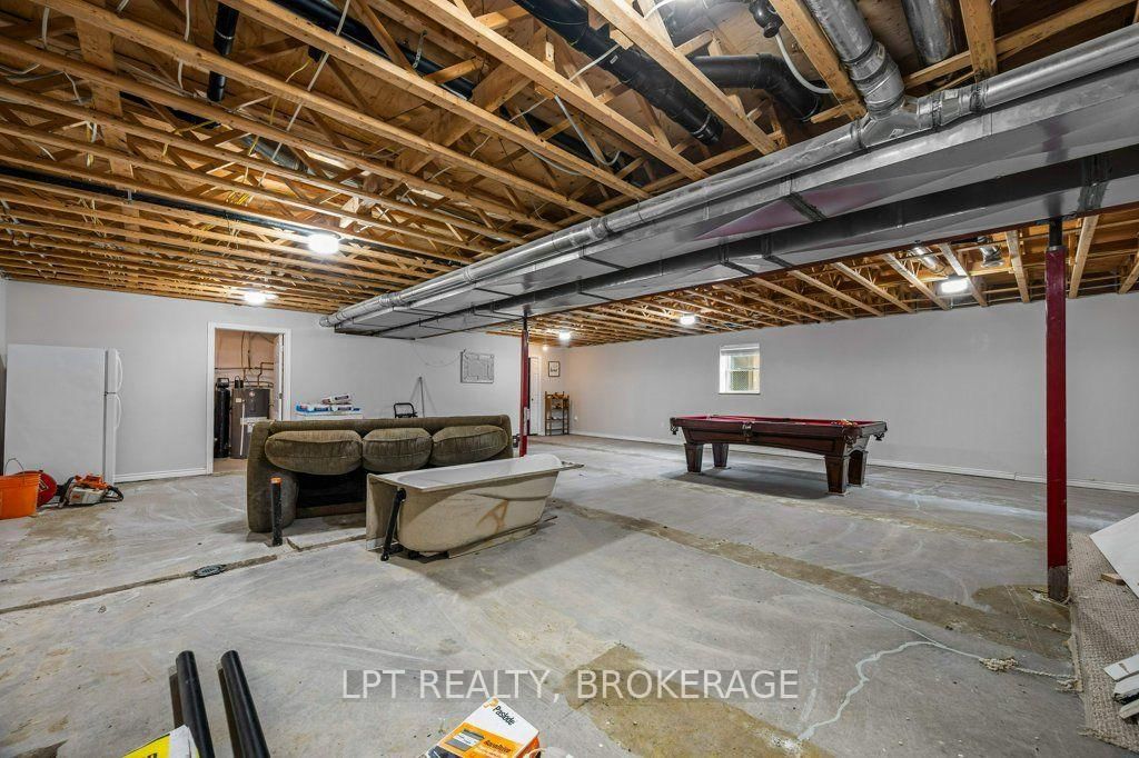 3284 County Road 14 Road • Kaladar, ON photo 31