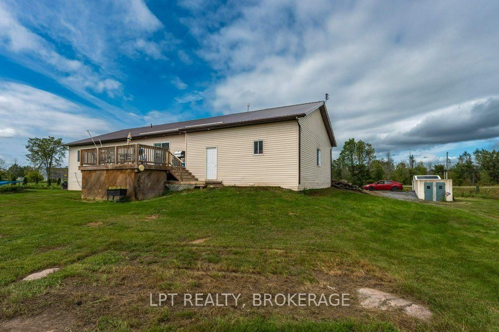 3284 County Road 14 Road • Kaladar, ON photo 38