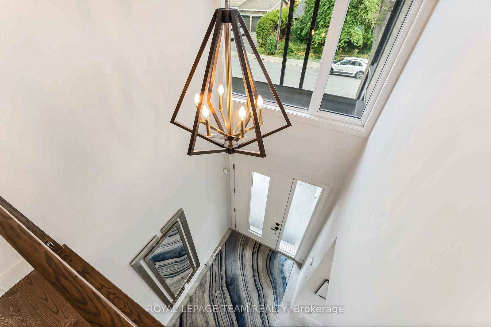 1546 Claymor Avenue • Ottawa, ON photo 17