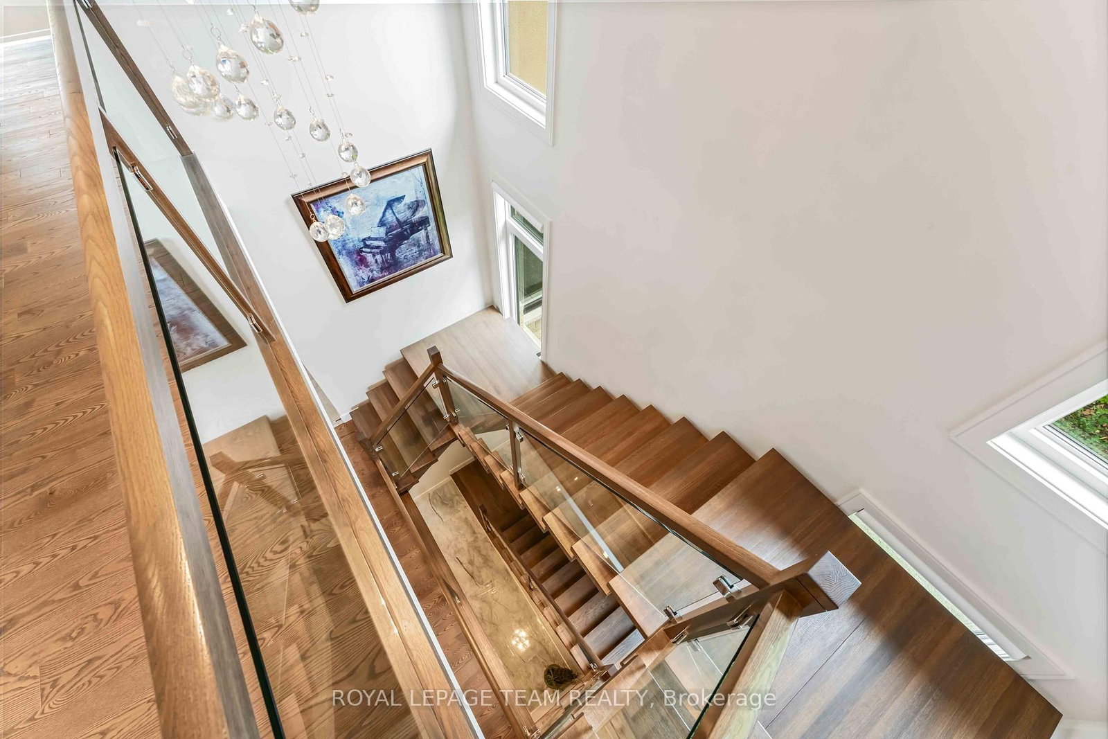 1546 Claymor Avenue • Ottawa, ON photo 18