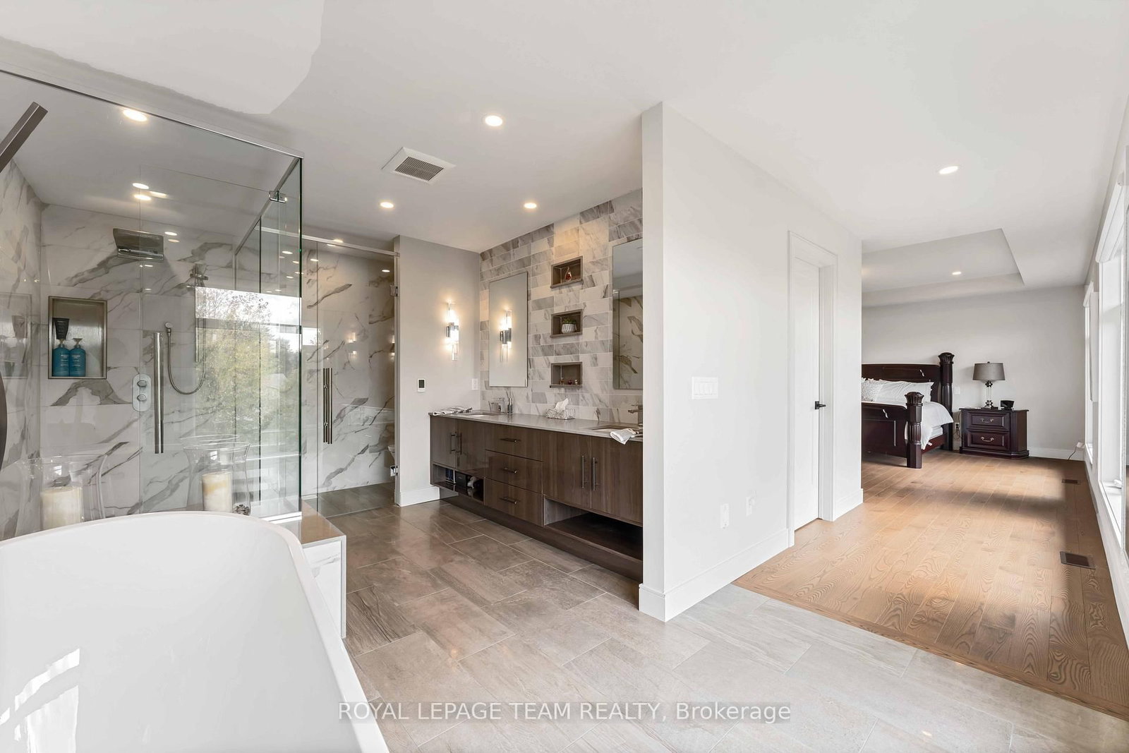 1546 Claymor Avenue • Ottawa, ON photo 21