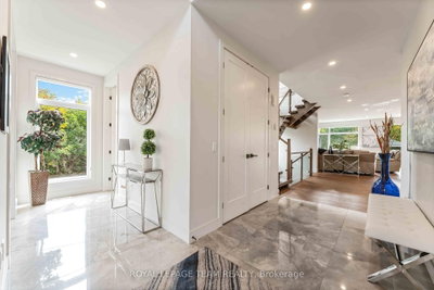 1546 Claymor Avenue • Ottawa, ON photo 6