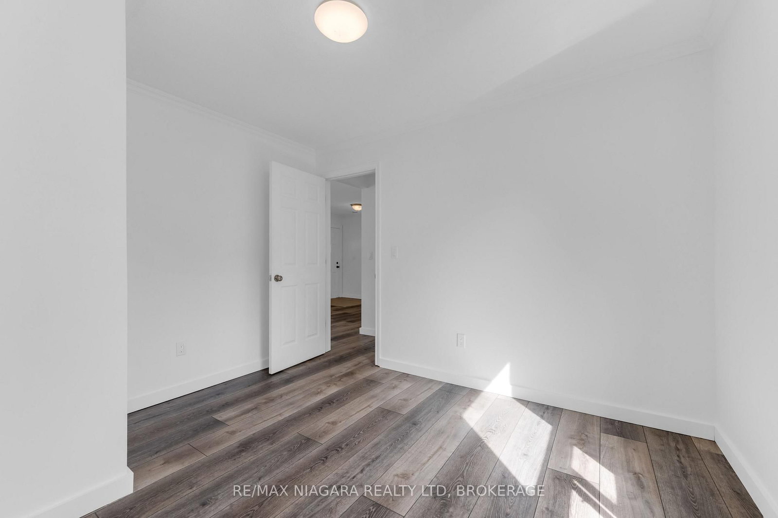 5416 Hamilton Street • Niagara Falls, ON photo 13