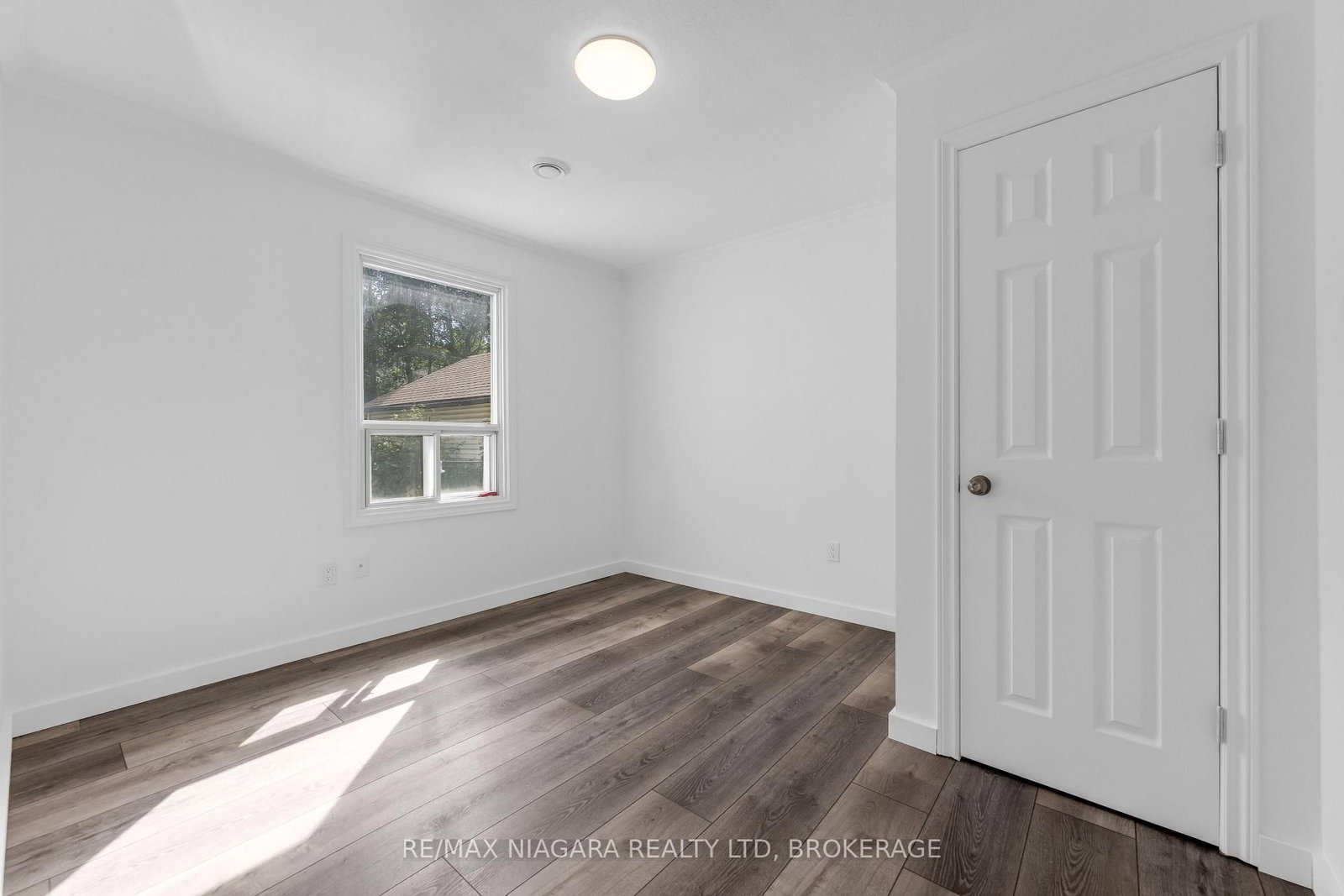 5416 Hamilton Street • Niagara Falls, ON photo 15