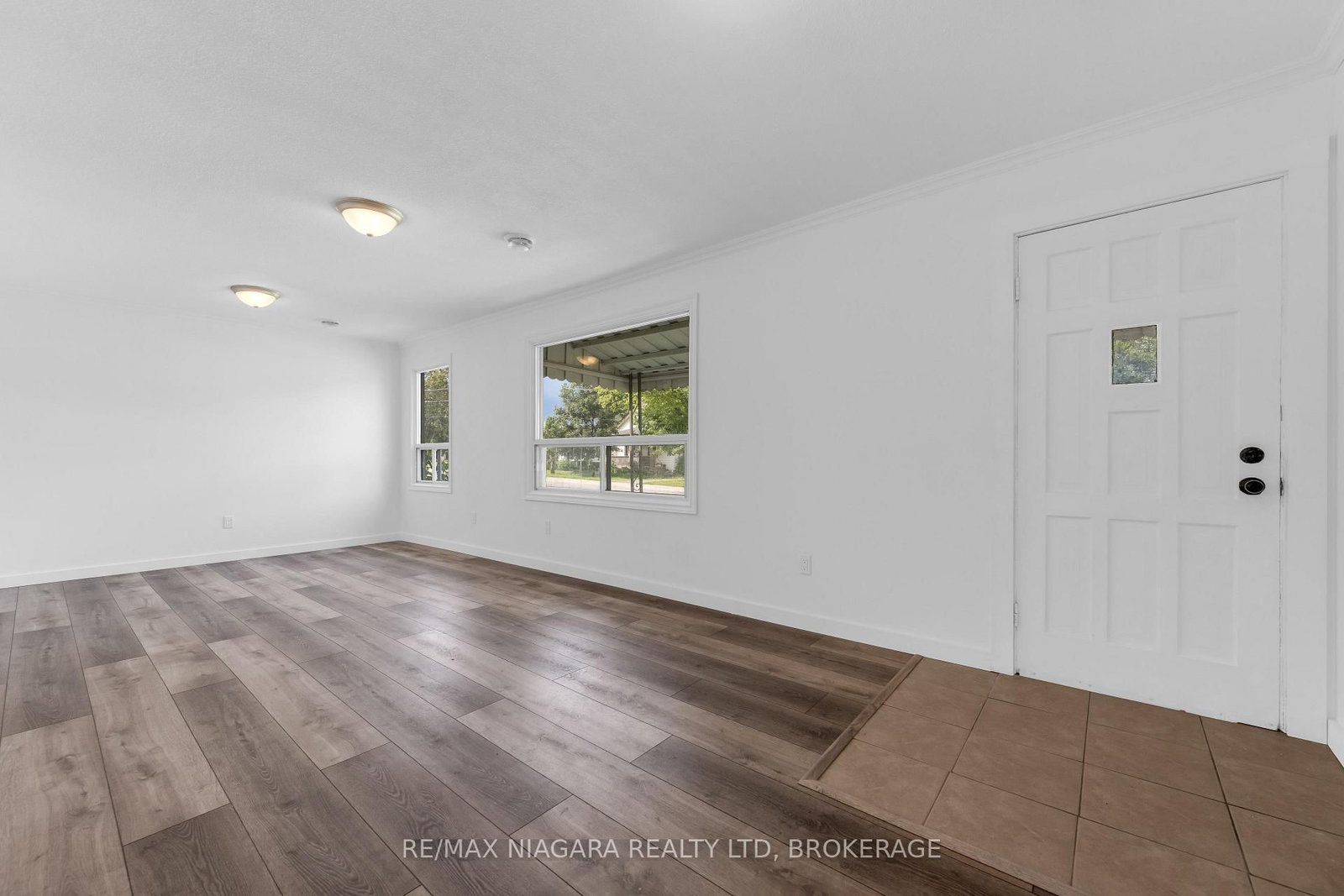 5416 Hamilton Street • Niagara Falls, ON photo 5