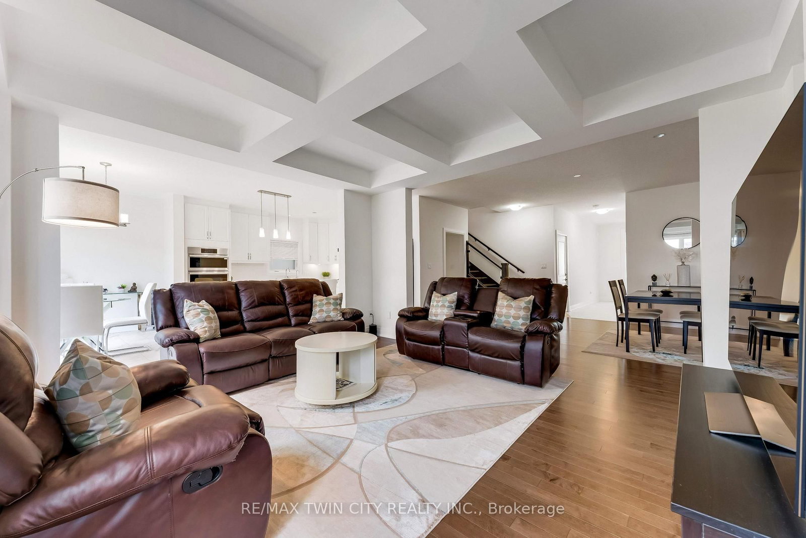 27 Jacob Detweiller Drive • Kitchener, ON photo 19