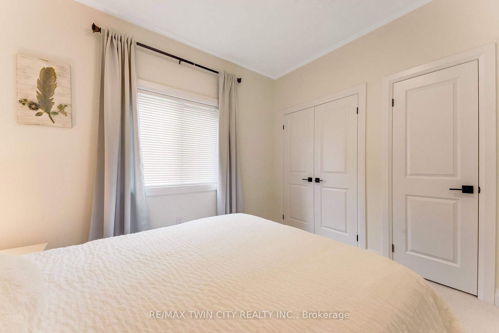27 Jacob Detweiller Drive • Kitchener, ON photo 27