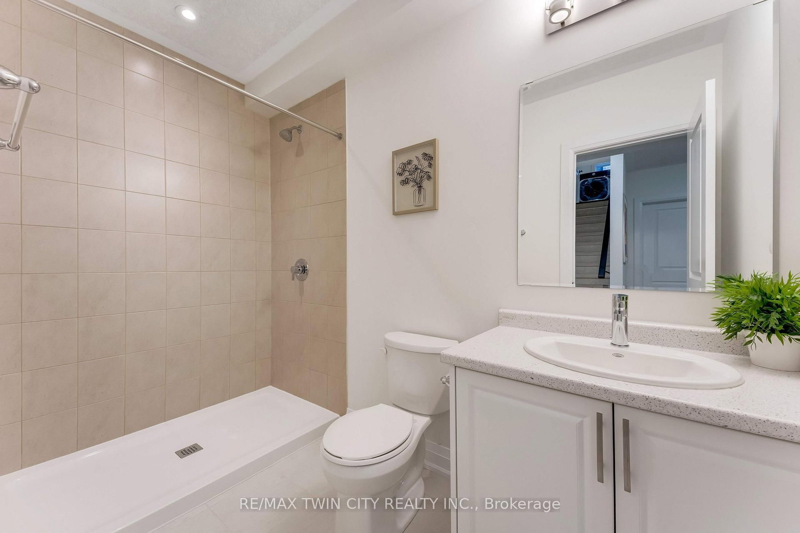 27 Jacob Detweiller Drive • Kitchener, ON photo 41