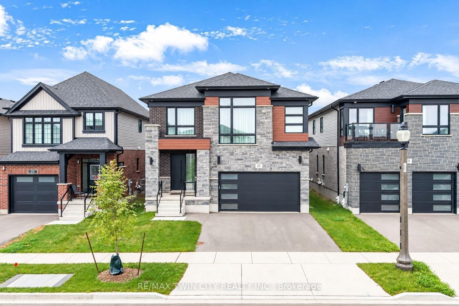27 Jacob Detweiller Drive • Kitchener, ON photo 45