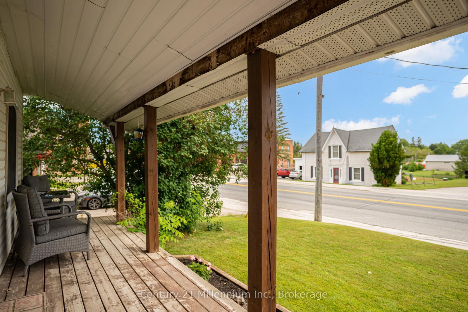 266 Garafraxa Street • Chatsworth, ON photo 6