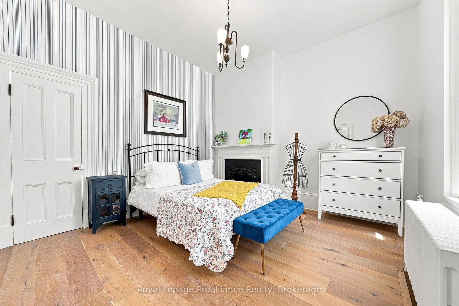 220 Charles Street • Belleville, ON photo 21