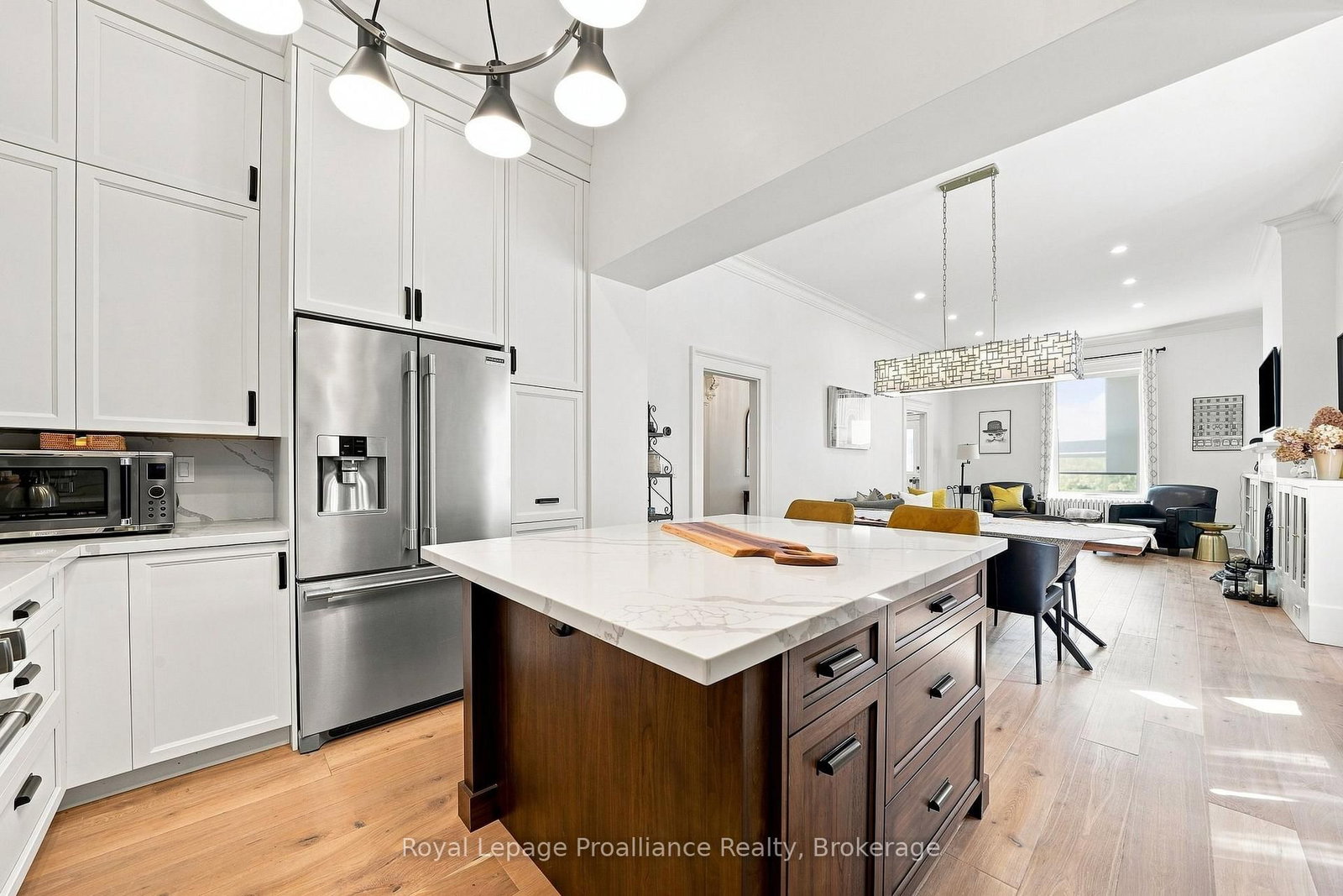 220 Charles Street • Belleville, ON photo 44