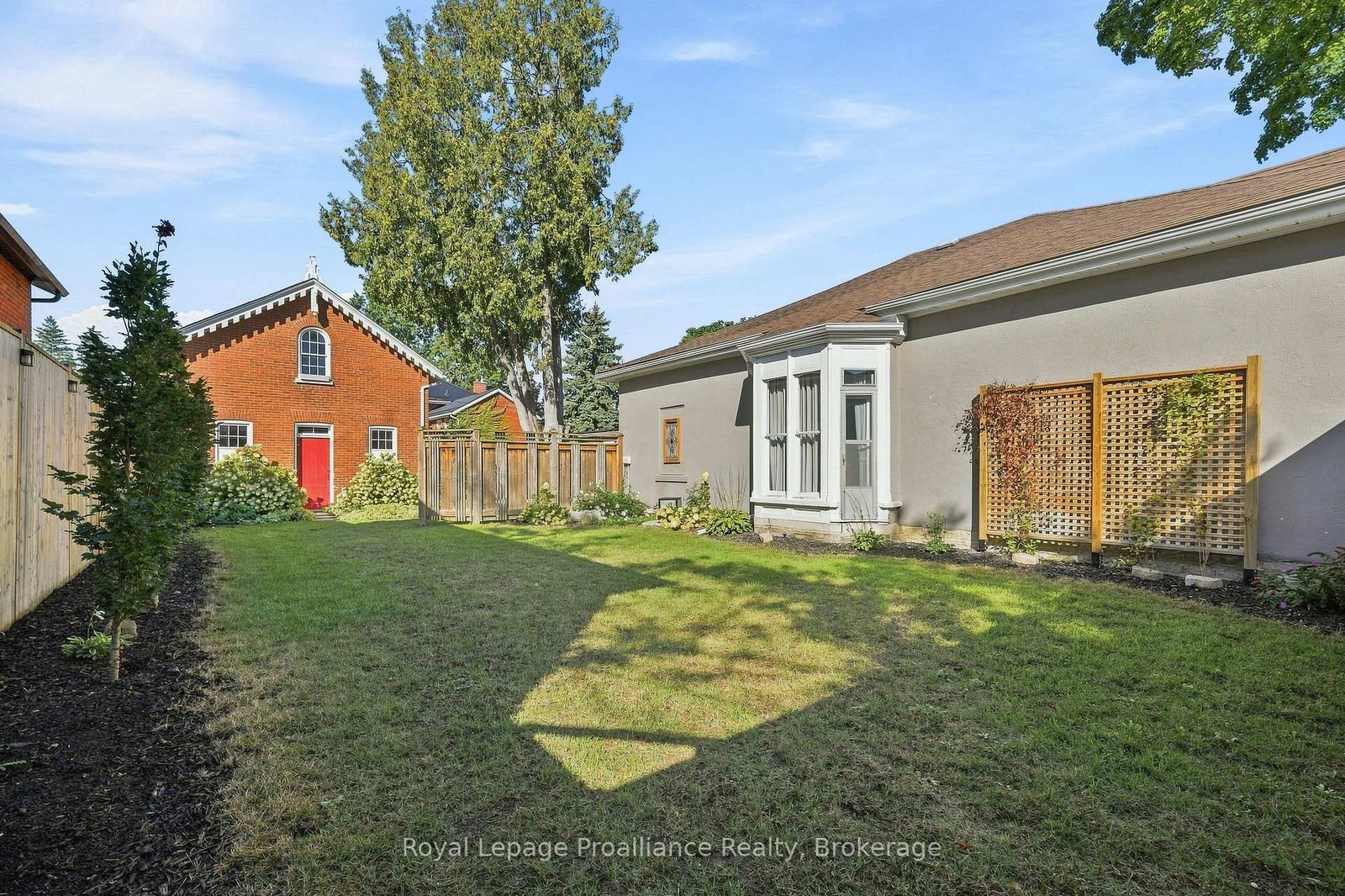 220 Charles Street • Belleville, ON photo 48