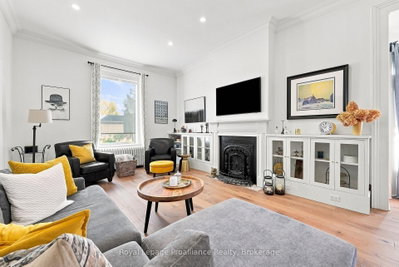 220 Charles Street • Belleville, ON photo 9