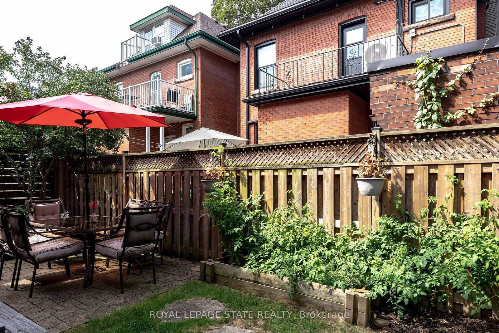 24 Fairleigh Crescent • Hamilton, ON photo 48