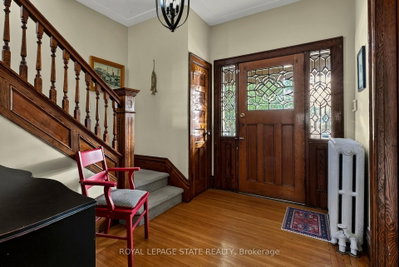 24 Fairleigh Crescent • Hamilton, ON photo 6