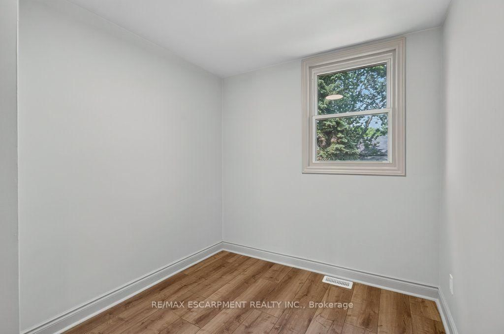 220 EAST 13TH Street • Hamilton, ON photo 19