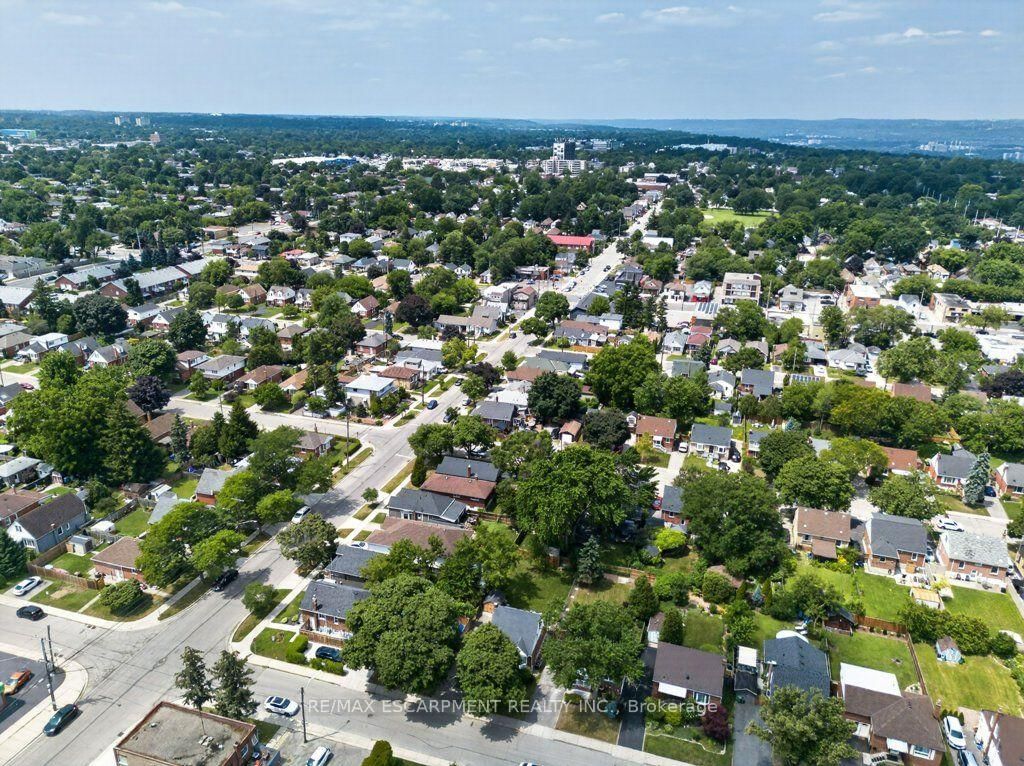 220 EAST 13TH Street • Hamilton, ON photo 45