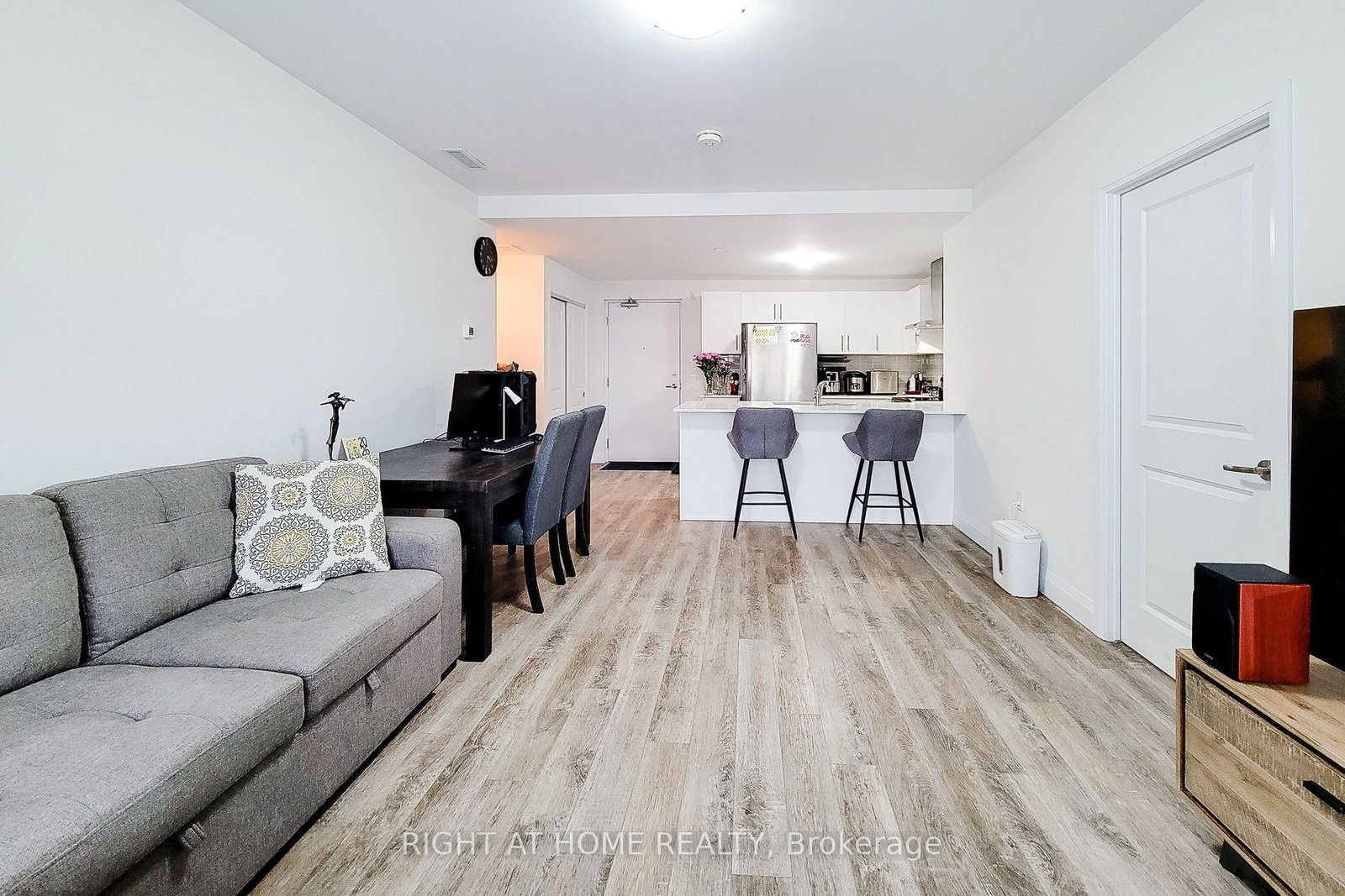 1 Redfern Aveenue Avenue • #217 • Hamilton, ON photo 11