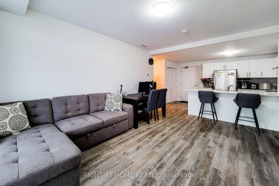 1 Redfern Aveenue Avenue • #217 • Hamilton, ON photo 9