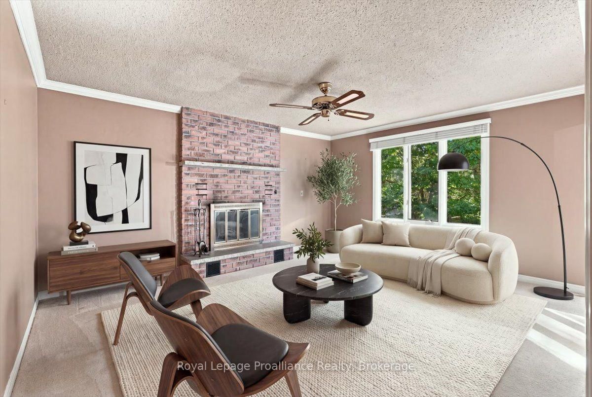125 Tracey Park Drive • Belleville, ON photo 16
