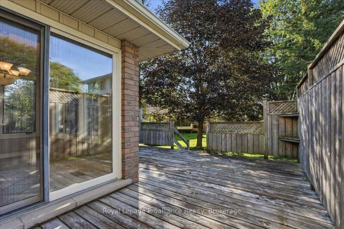125 Tracey Park Drive • Belleville, ON photo 31
