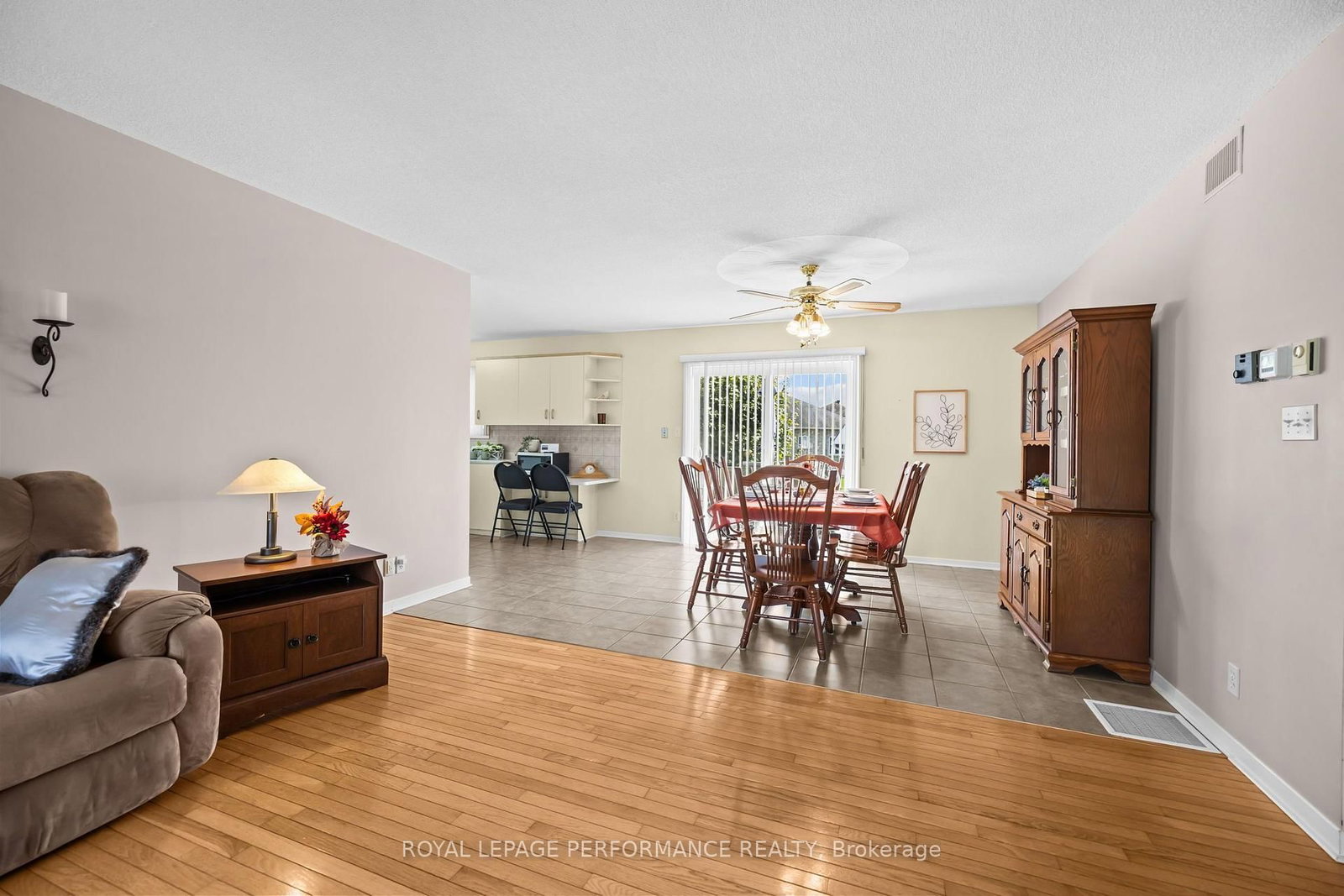 14 Albert Street • Casselman, ON photo 8