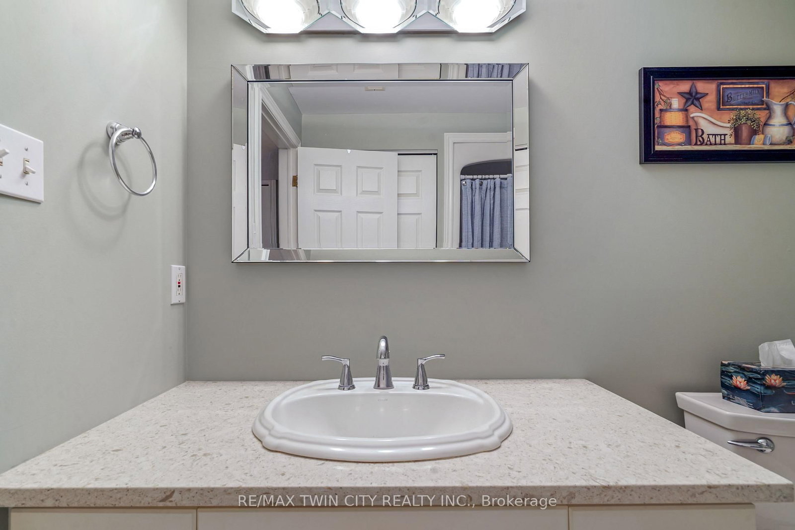 24 Griffiths Drive • #9 • Brant, ON photo 32